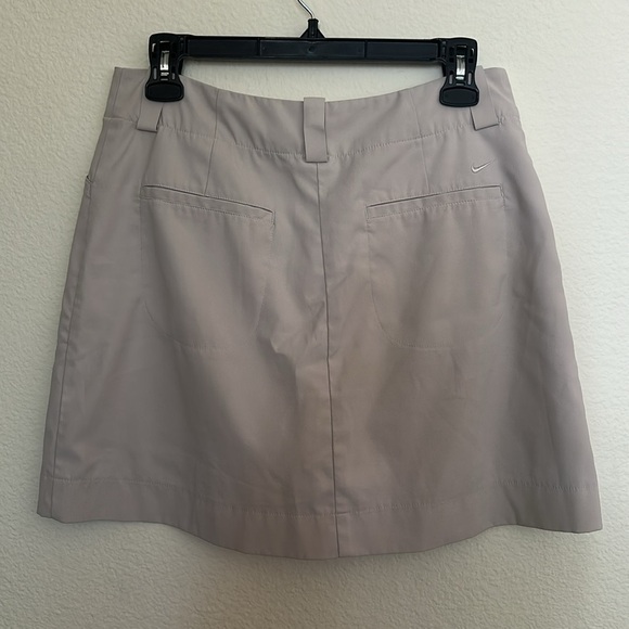 Nike Golf Khaki Skort - Picture 2 of 3